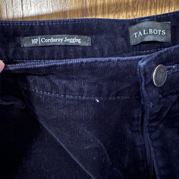 Navy blue corduroy jeggings. No fade. 16P - Picture 1 of 2